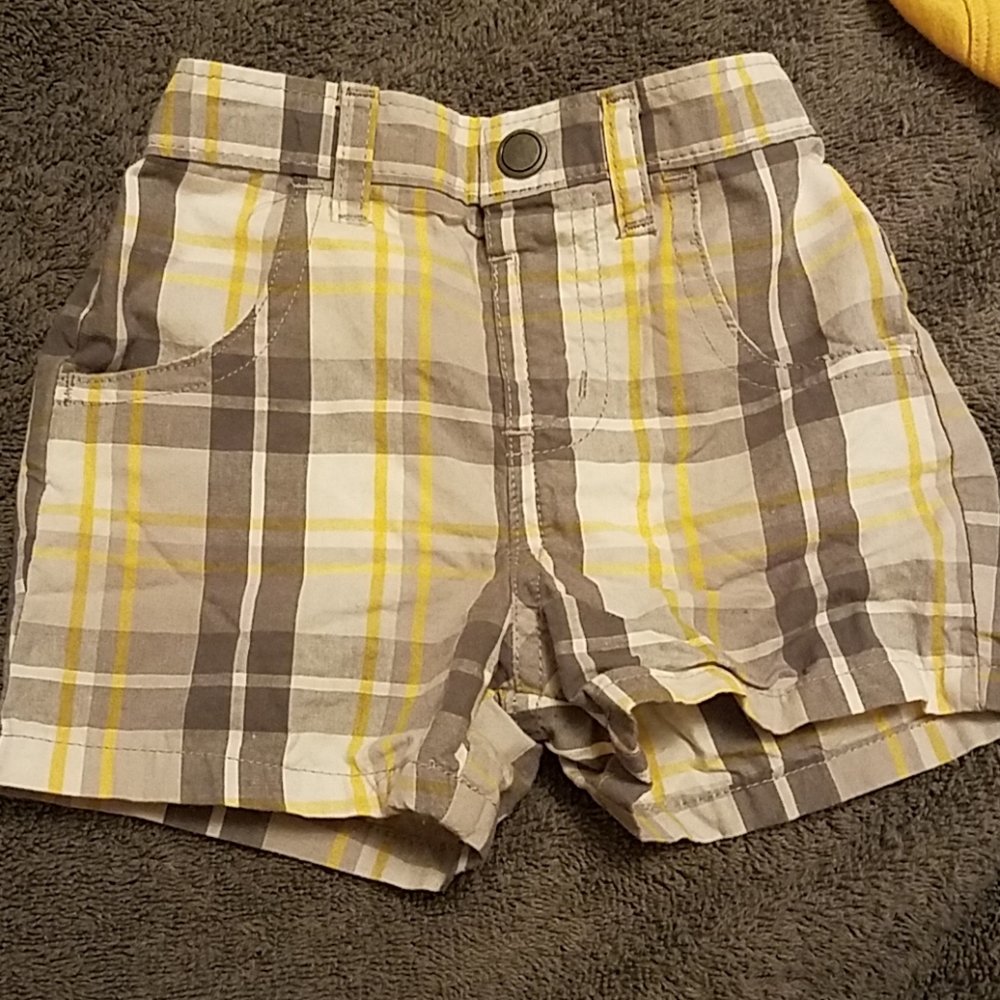 Outfit - Picture 4 of 4